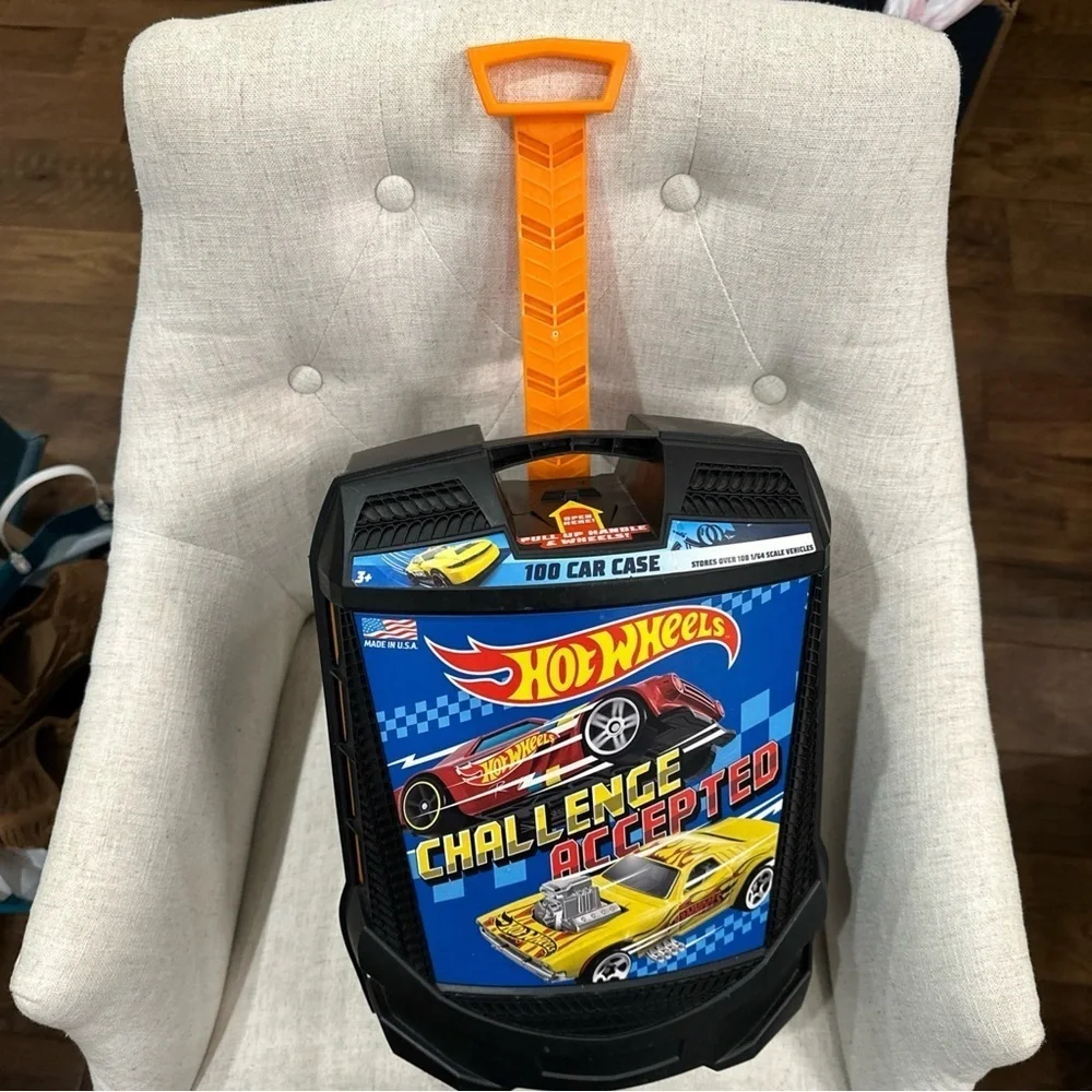 Hot Wheels 100 Car Rolling Storage Carry Case Hobby Toys Cartoon Movie 2019
